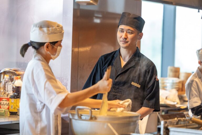 和食 えん 丸の内オアゾ店の副料理長求人情報